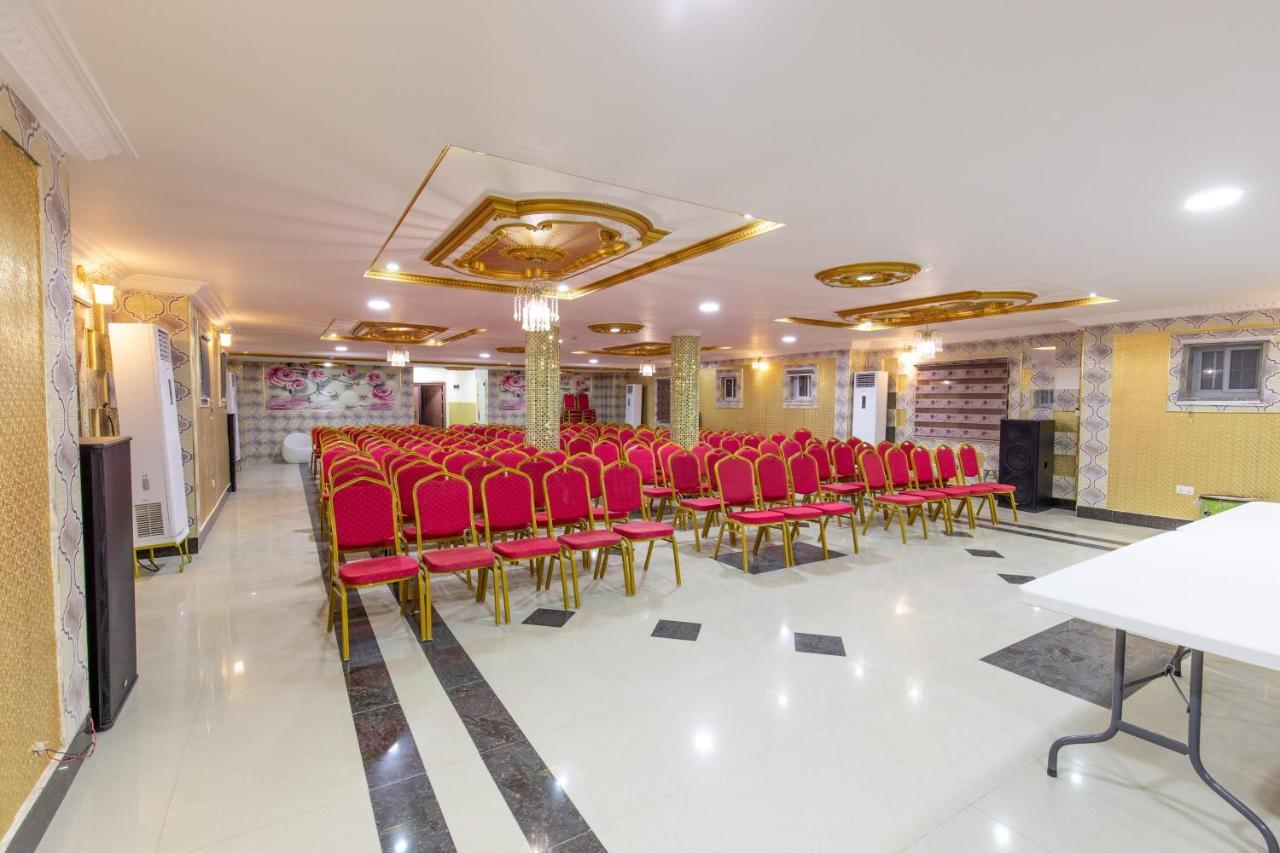 Ag Hotel And Suites Ogbodjo Εξωτερικό φωτογραφία