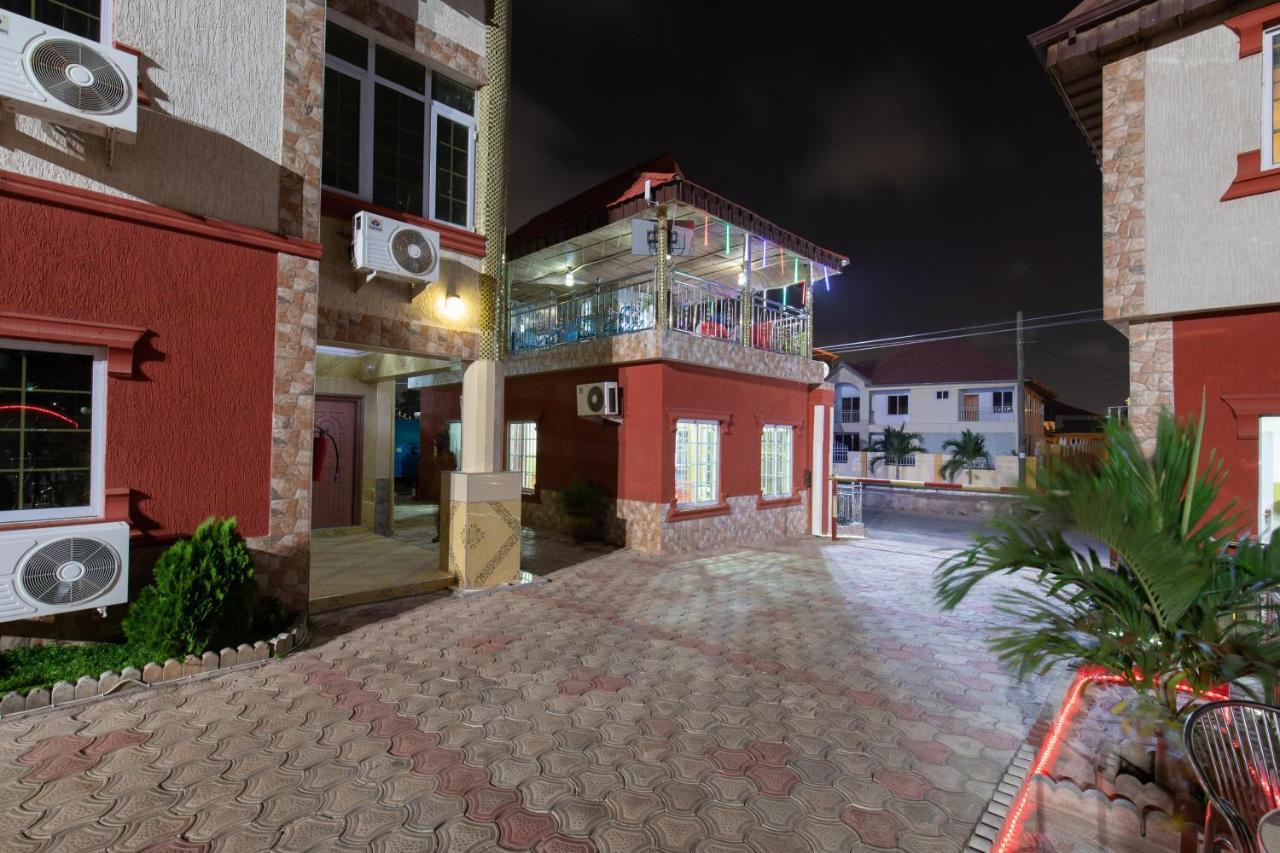 Ag Hotel And Suites Ogbodjo Εξωτερικό φωτογραφία