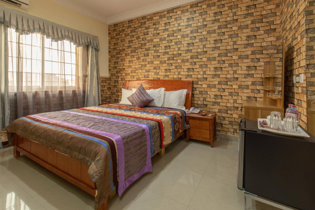 Ag Hotel And Suites Ogbodjo Εξωτερικό φωτογραφία