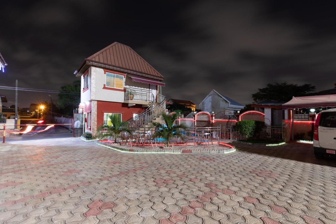 Ag Hotel And Suites Ogbodjo Εξωτερικό φωτογραφία
