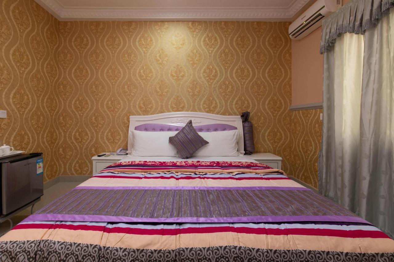 Ag Hotel And Suites Ogbodjo Εξωτερικό φωτογραφία